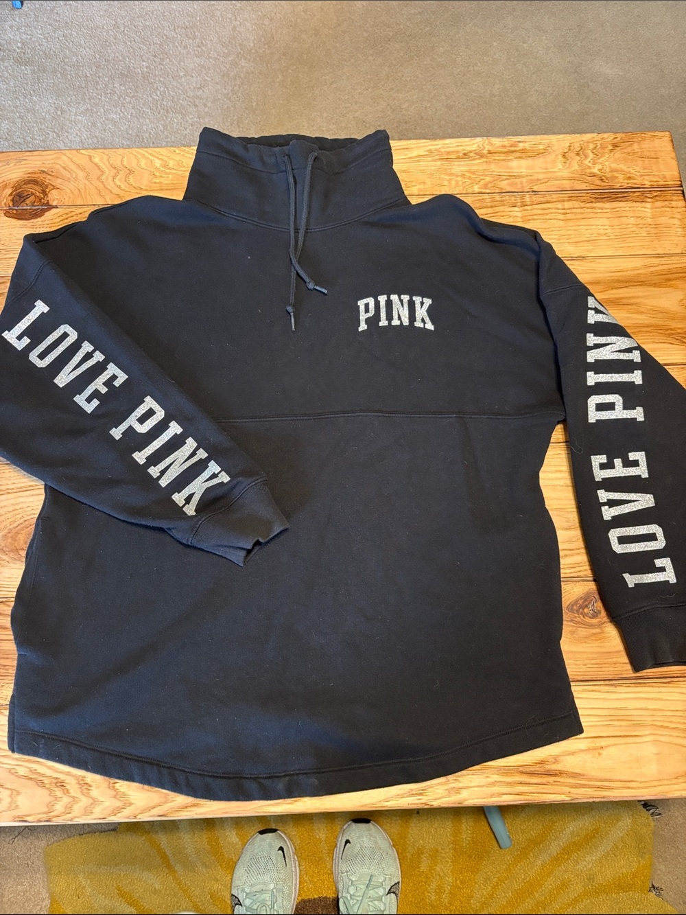 PINK Victoria's Secret Black 'LOVE PINK' Pullover Hoodie